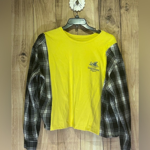 NWT Upcycled Land Shark Flannel Tee size Large-XLarge - Picture 1 of 7